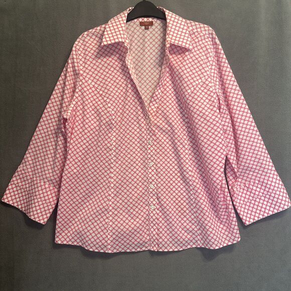 Talbots Wrinkle Resistant Button Down Shirt Geometric Print Plus Size 16W Pink - Picture 1 of 9